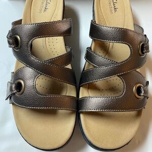 Women’s Clarks Merliah2 Cove Bronze Metallic/ size 11 M